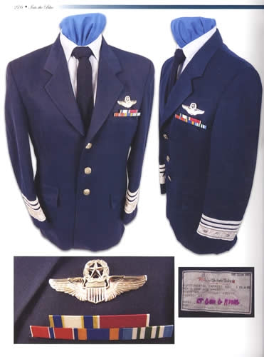 Into the Blue: Uniforms of the US Air Force 1947 to the Present Vol 1 by Lance Young